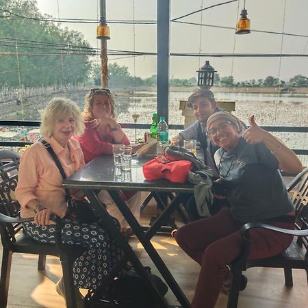 Khajuraho Glory Homestay Eksteriør bilde