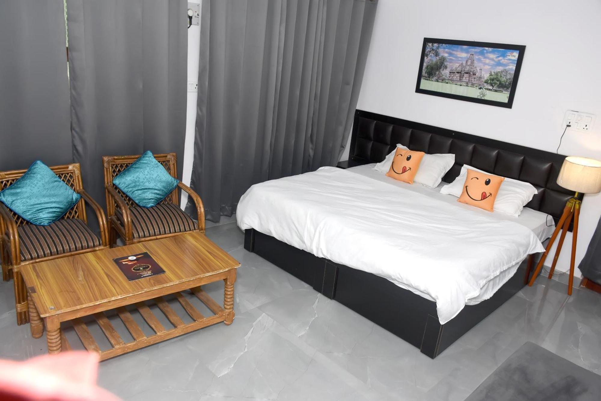 Khajuraho Glory Homestay Eksteriør bilde