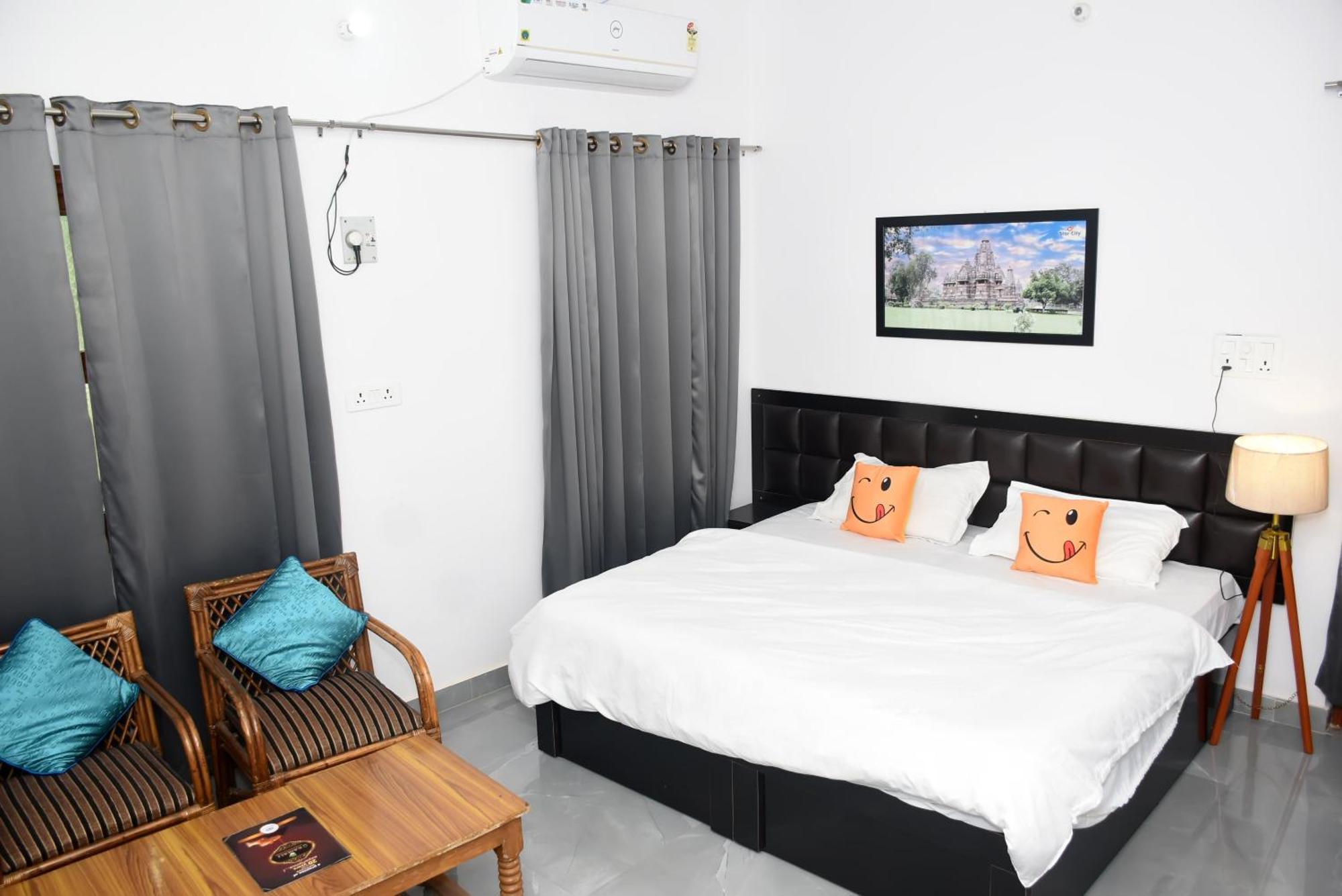 Khajuraho Glory Homestay Eksteriør bilde