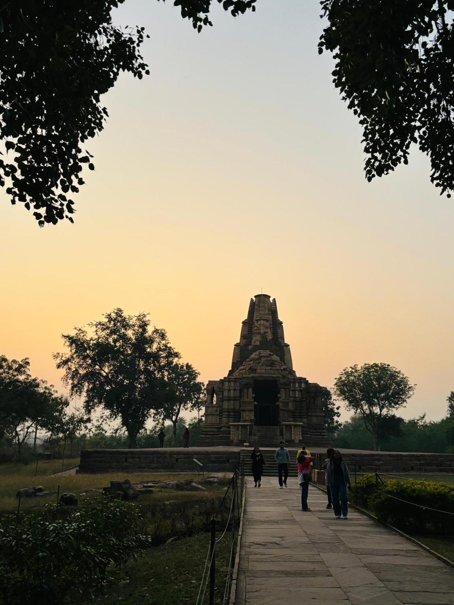 Khajuraho Glory Homestay Eksteriør bilde